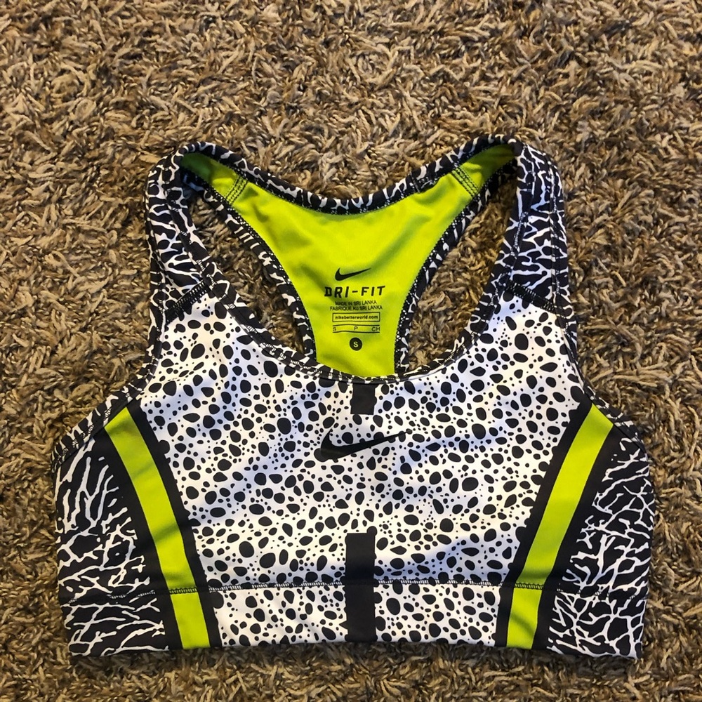 Nike sports bra